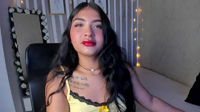 Snapshot of sabrinahimss chatting on 18, 3, 2025 sabrinahimss online show from 18, 3, 2025