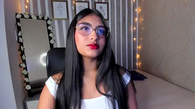 Snapshot of sabrinahimss chatting on 19, 3, 2025 sabrinahimss online show from 19, 3, 2025