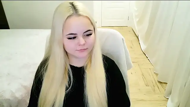 lovely-eyes online show from 30, 12, 2024