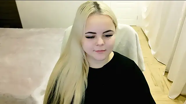 lovely-eyes online show from 9, 1, 2025