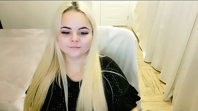 lovely-eyes online show from 11, 1, 2025