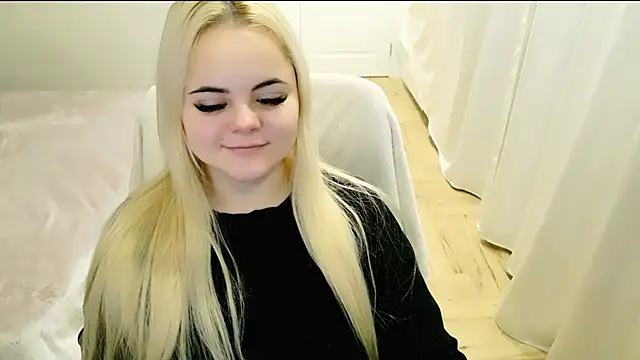 lovely-eyes online show from 7, 2, 2025