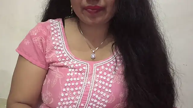 Snapshot of Gulaboo_bhabi chatting on 2, 2, 2025 Gulaboo bhabi online show from 2, 2, 2025