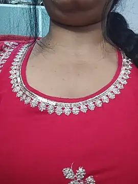 Snapshot of Gulaboo_bhabi chatting on 5, 11, 2025 Gulaboo bhabi online show from 5, 11, 2025