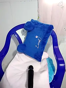 Snapshot of Nala_lisa chatting on 12, 10, 2025 Nala lisa online show from 12, 10, 2025