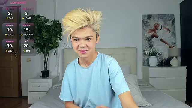 Felix Rey online show from 15, 3, 2025