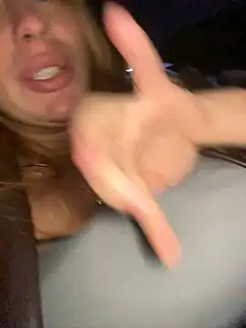 Snapshot of Sweet___Emily chatting on 12, 12, 2024 Sweet Emily online show from 12, 12, 2024