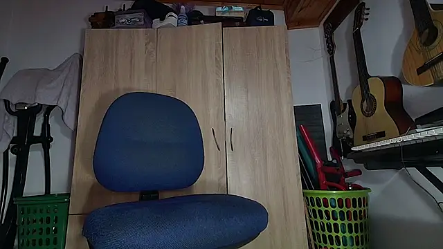 Snapshot of RustyGray chatting on 15, 9, 2025 RustyGray online show from 15, 9, 2025