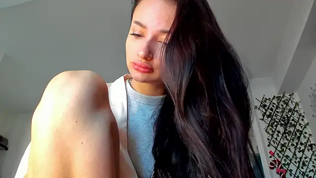 IreneVON online show from 2, 1, 2025