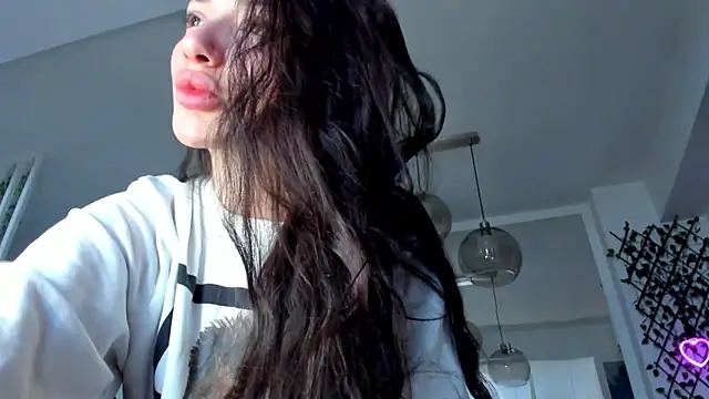 IreneVON online show from 3, 3, 2025