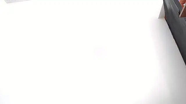 Snapshot of aleja_mistress_ chatting on 5, 12, 2025 aleja mistress online show from 5, 12, 2025