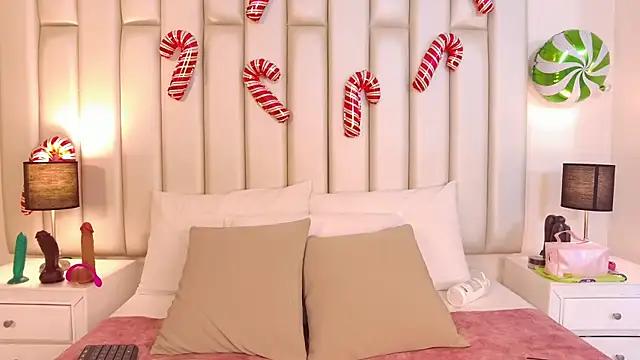 Emily robertss online show from 17, 12, 2025