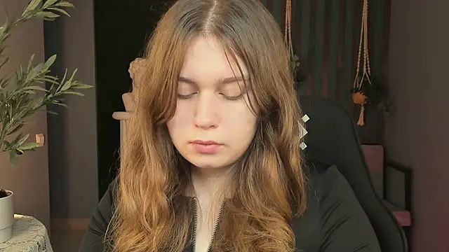 FioraMarmoris online show from 7, 11, 2025