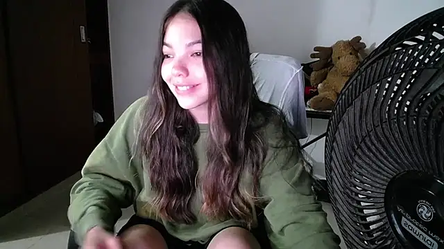 Snapshot of venelope1 chatting on 13, 11, 2025 venelope1 online show from 13, 11, 2025