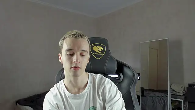 MasonWarholl online show from 12, 12, 2024