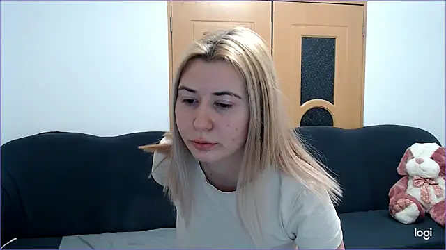 VioletaFlower7 online show from 21, 2, 2025