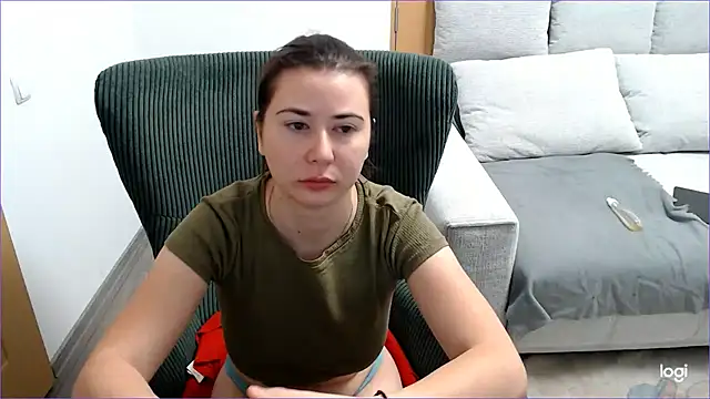 VioletaFlower7 online show from 5, 10, 2025