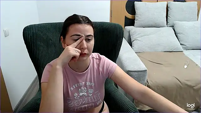 VioletaFlower7 online show from 20, 10, 2025