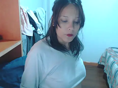 Snapshot of home_vlak chatting on 23, 3, 2026 home vlak online show from 23, 3, 2026