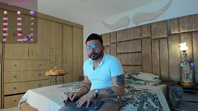 petterwilly1 online show from 10, 2, 2025