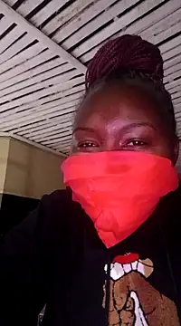 Barbie-kiss online show from 7, 2, 2025