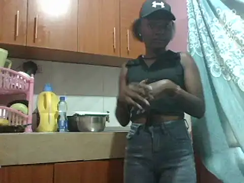 Snapshot of petite_12 chatting on 15, 1, 2025 petite 12 online show from 15, 1, 2025