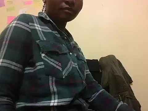 Snapshot of petite_12 chatting on 16, 1, 2025 petite 12 online show from 16, 1, 2025