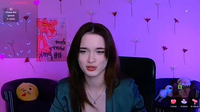 Snapshot of liana_kisses chatting on 24, 4, 2026 liana kisses online show from 24, 4, 2026