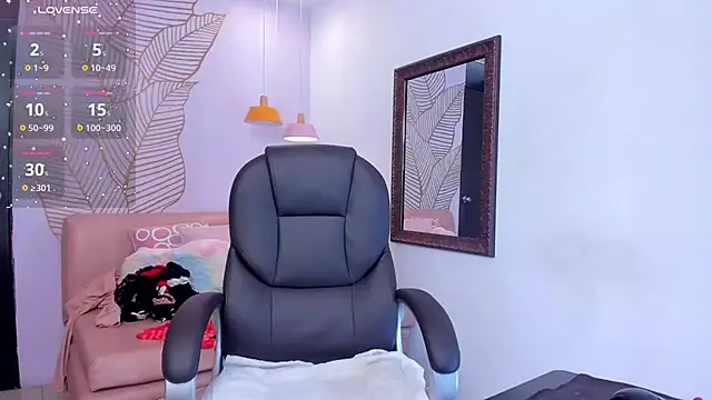 BarbaraKnox  online show from 12, 3, 2025