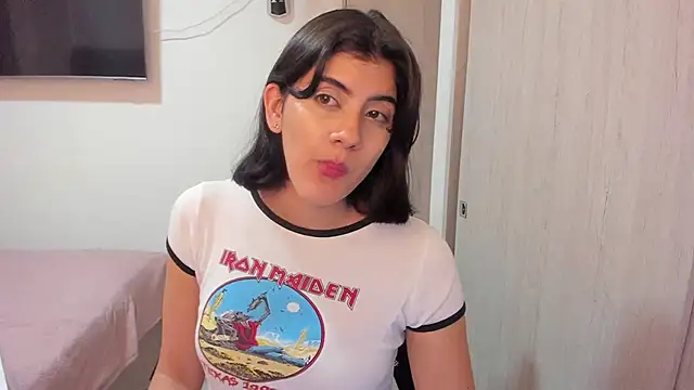 misstoya online show from 14, 1, 2026