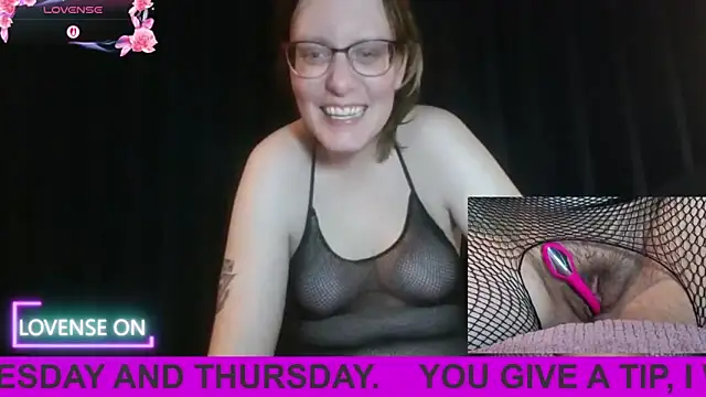 Snapshot of PernillaGirl chatting on 24, 9, 2025 PernillaGirl online show from 24, 9, 2025