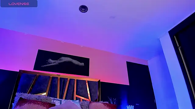 ChloeConnorr online show from 2, 12, 2025