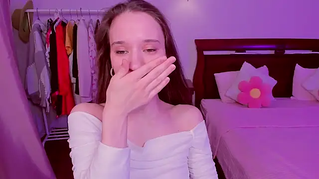 Snapshot of StaceySunny chatting on 8, 2, 2026 StaceySunny online show from 8, 2, 2026