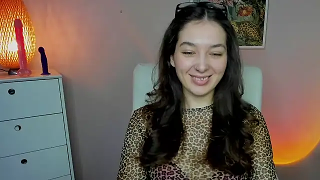 Snapshot of Meagn_Extasy chatting on 17, 12, 2025 Meagn Extasy online show from 17, 12, 2025