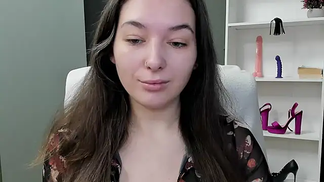 Snapshot of Meagn_Extasy chatting on 7, 1, 2026 Meagn Extasy online show from 7, 1, 2026