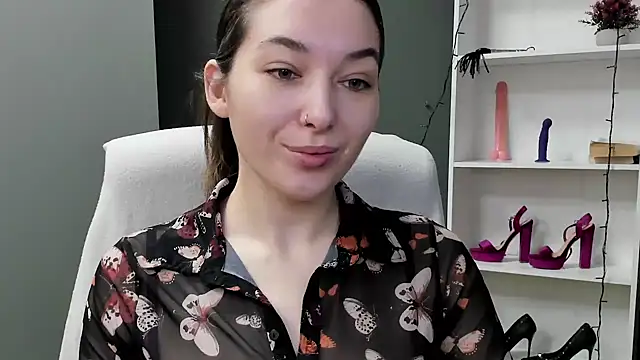 Snapshot of Meagn_Extasy chatting on 19, 1, 2026 Meagn Extasy online show from 19, 1, 2026