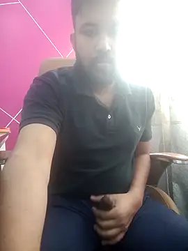 Snapshot of zakly69 chatting on 4, 11, 2025 zakly69 online show from 4, 11, 2025