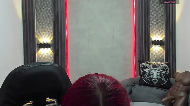 selene red  online show from 7, 2, 2025