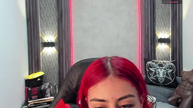 selene red  online show from 8, 2, 2025