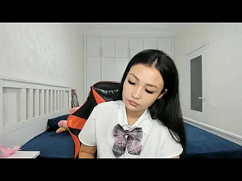 Snapshot of Missykitty01 chatting on 1, 11, 2025 Missykitty01 online show from 1, 11, 2025