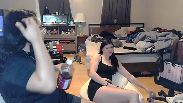 Elliewgfs online show from 14, 3, 2025