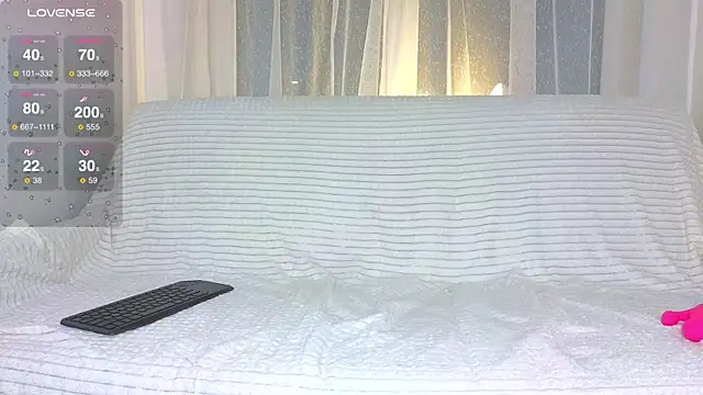 Tasha Miu online show from 9, 1, 2025