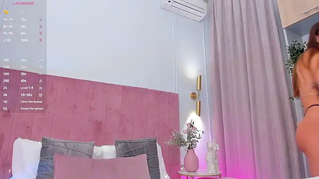 Snapshot of AprilWong chatting on 22, 1, 2025 AprilWong online show from 22, 1, 2025