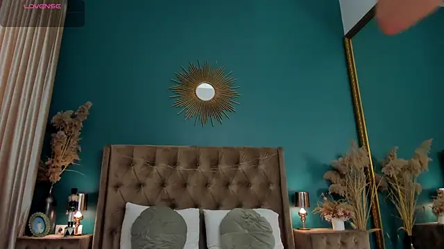 Snapshot of AprilWong chatting on 2, 3, 2025 AprilWong online show from 2, 3, 2025