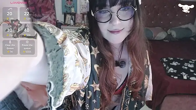 Avril2001 online show from 4, 12, 2025