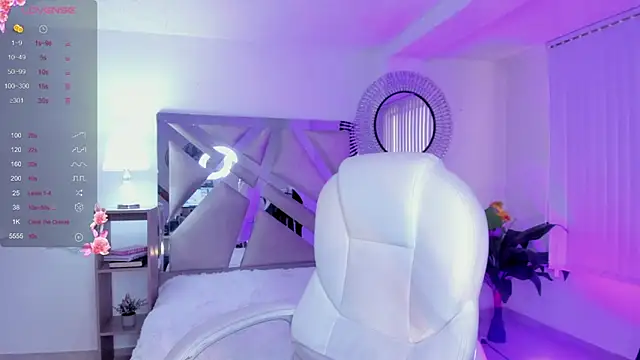 Snapshot of madisson_davon chatting on 30, 12, 2024 madisson davon online show from 30, 12, 2024