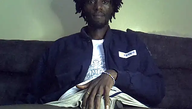 Snapshot of Delicious-D chatting on 22, 10, 2025 Delicious-D online show from 22, 10, 2025