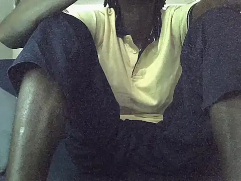 Snapshot of Delicious-D chatting on 17, 11, 2025 Delicious-D online show from 17, 11, 2025