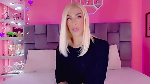 Snapshot of AlanaBekeer chatting on 3, 2, 2025 AlanaBekeer online show from 3, 2, 2025