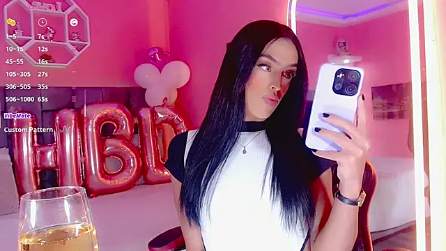 Snapshot of AlanaBekeer chatting on 6, 3, 2025 AlanaBekeer online show from 6, 3, 2025